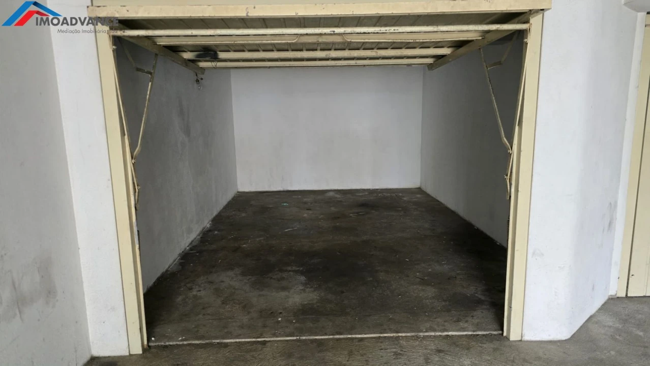 Apartamento T4 para Arrendamento em Buarcos Foto 24