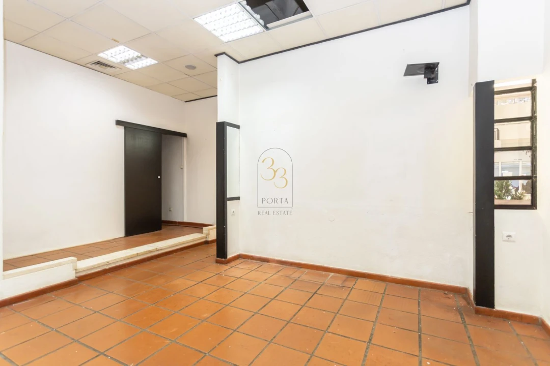 Loja para Venda em Oeiras e São Julião da Barra, Paço de Arcos e Caxias Foto 13