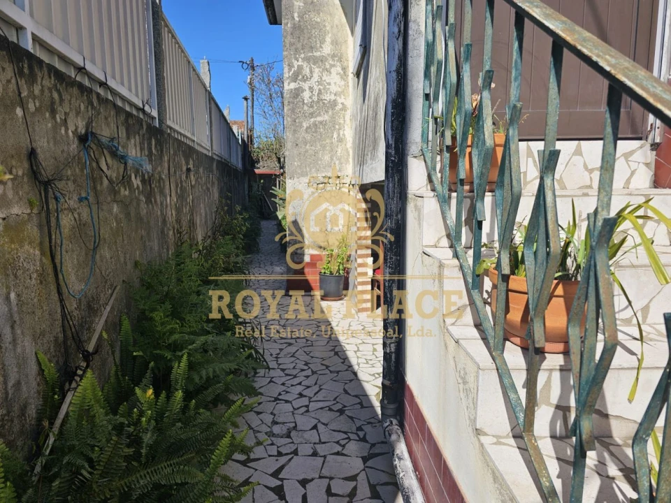 Moradia T2 para Venda em Fiães Foto 22