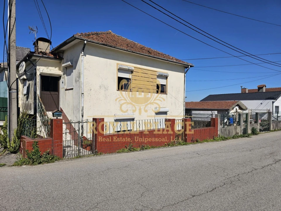 Moradia T2 para Venda em Fiães Foto 3