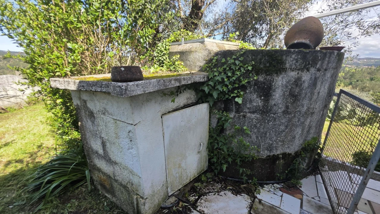 Moradia T3 para Venda em Serra e Junceira Foto 27