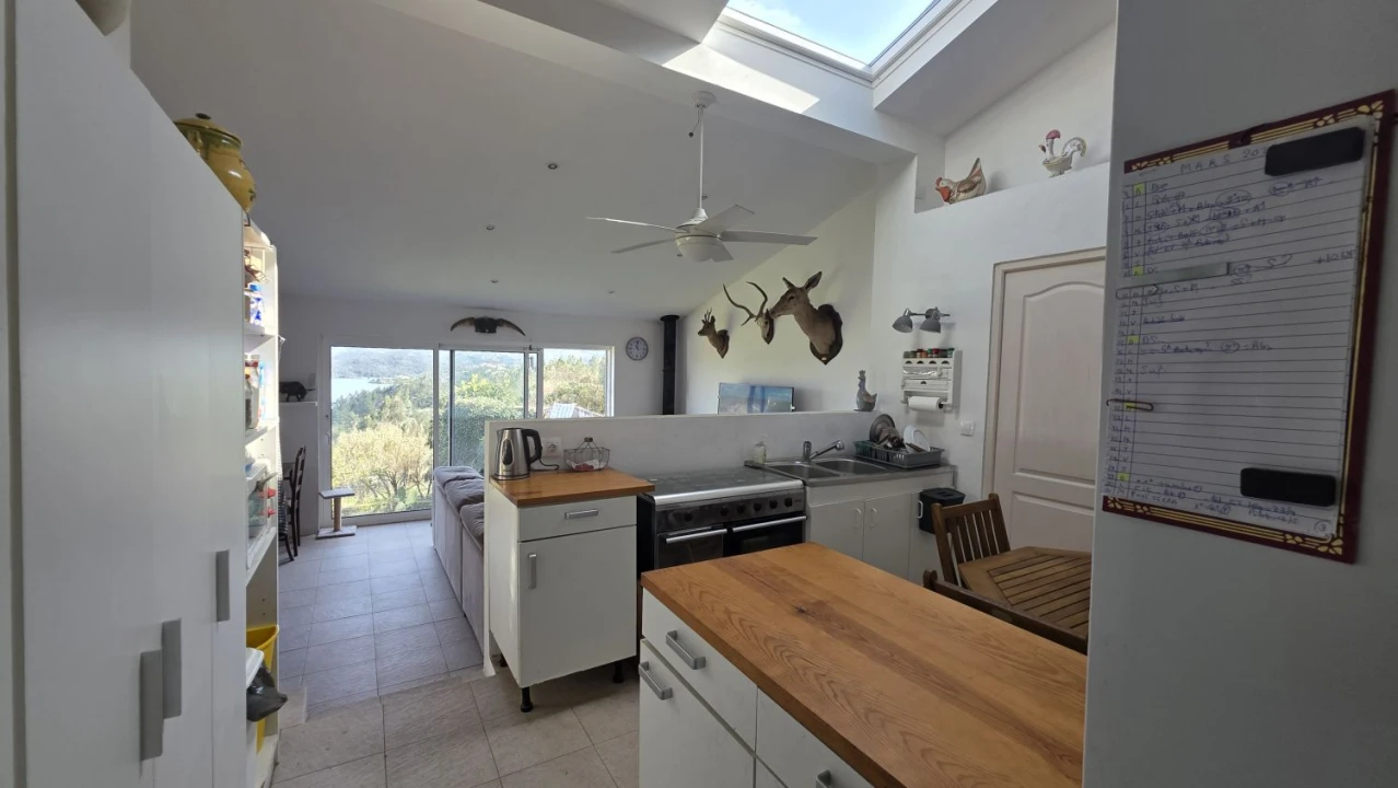 Moradia T3 para Venda em Serra e Junceira Foto 34