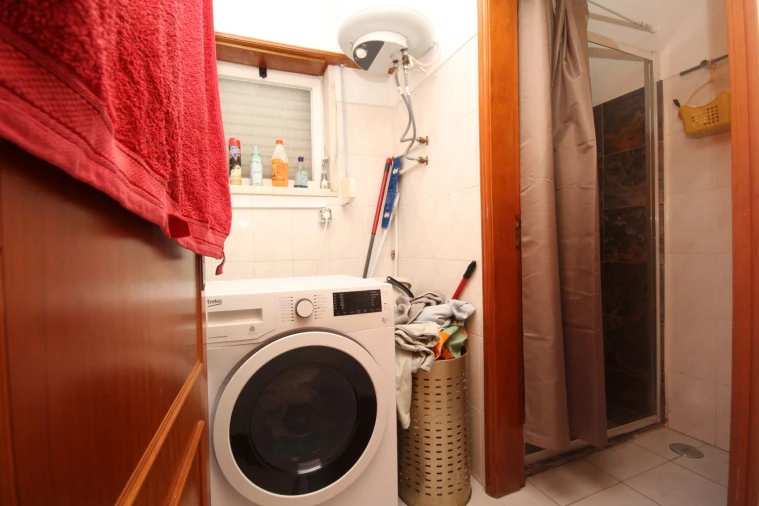 Loja para Venda em Rio de Mouro Foto 8