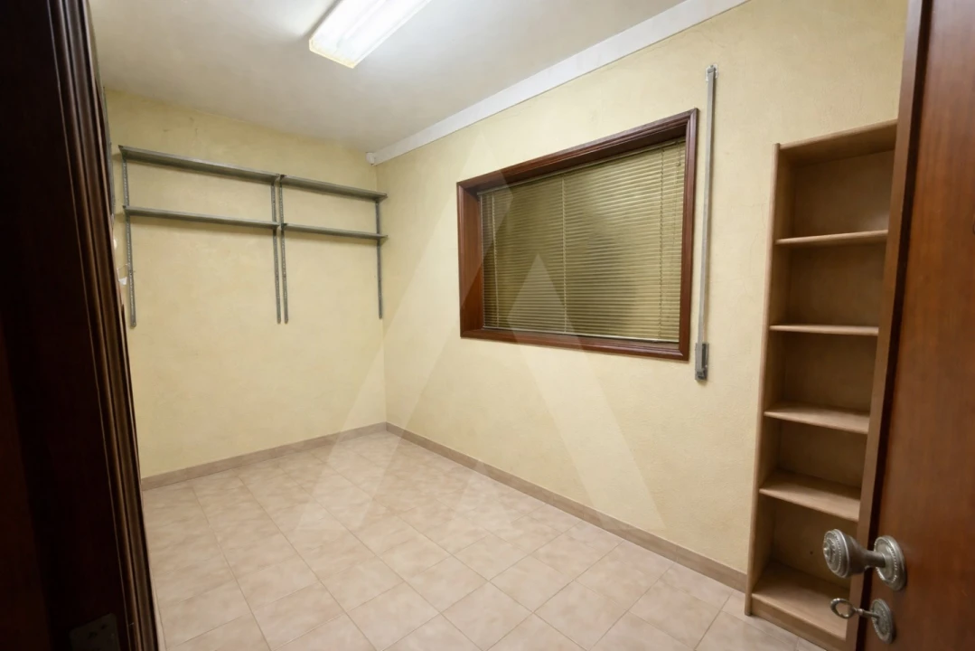 Moradia T3 para Venda em Branca Foto 10