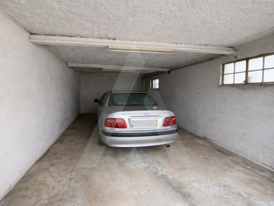 Moradia T3 para Venda em Branca Foto 15