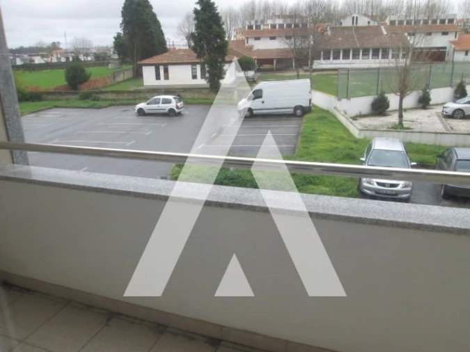 Apartamento T2 para Venda em Esgueira Foto 4