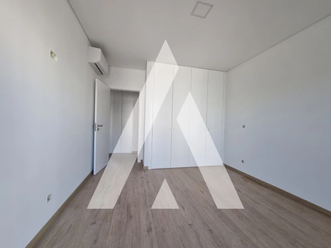 Apartamento T3 para Venda em Condeixa-A-Velha e Condeixa-A-Nova Foto 8