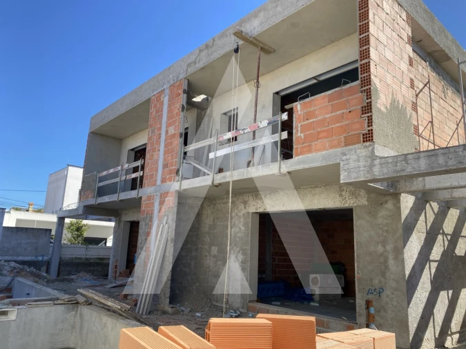 Moradia T4 para Venda em Fernao Ferro Foto 9