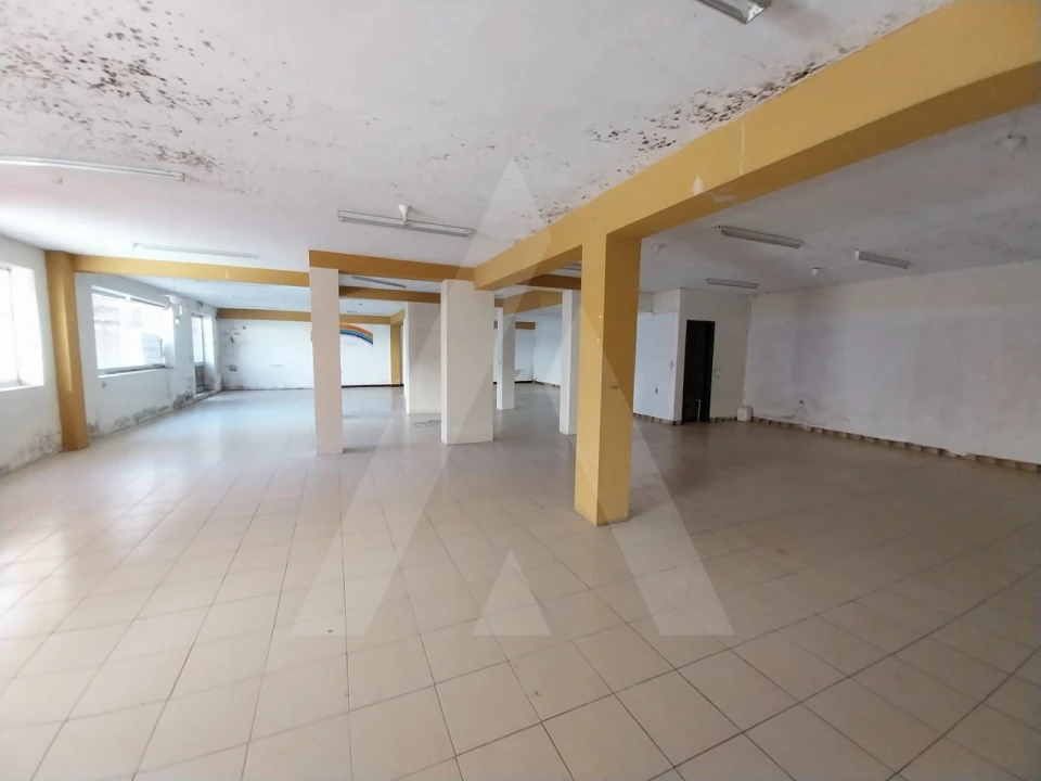 Loja para Arrendamento em Albergaria-A-Velha e Valmaior Foto 2