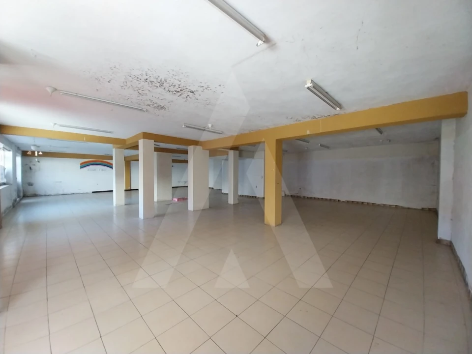 Loja para Arrendamento em Albergaria-A-Velha e Valmaior Foto 3