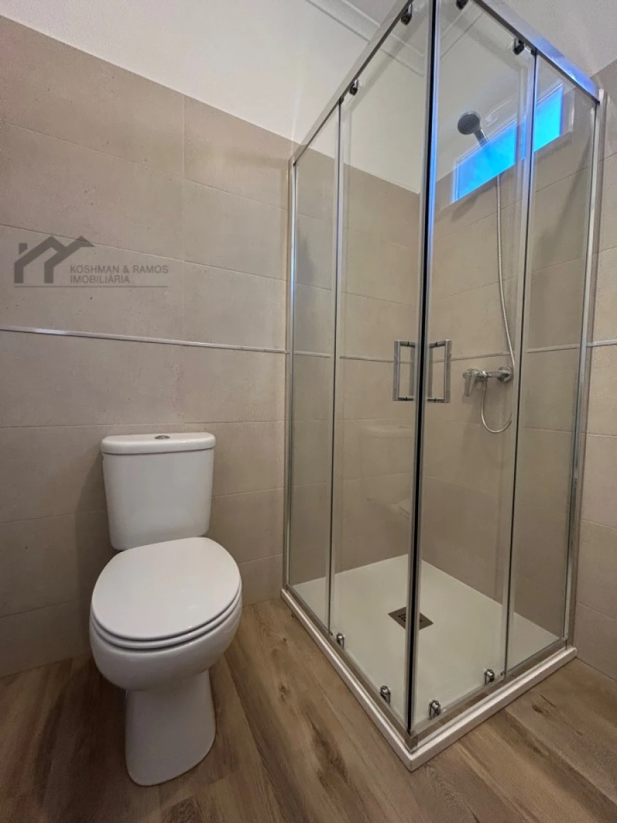 Moradia T2 para Venda em Silveira Foto 10