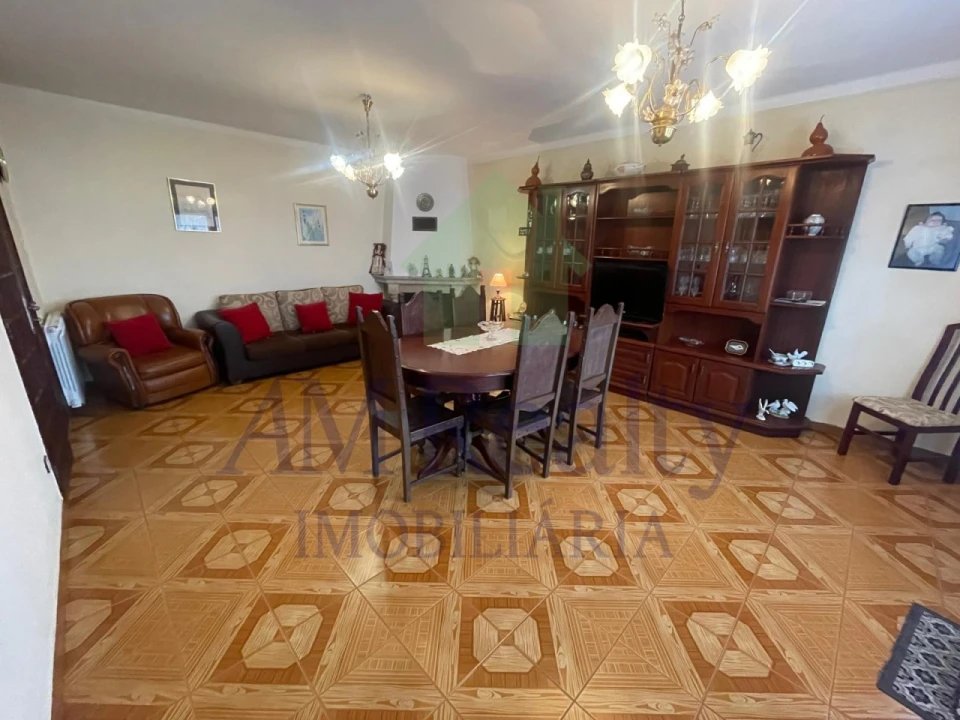 Moradia T3 para Venda em Peniche Foto 7