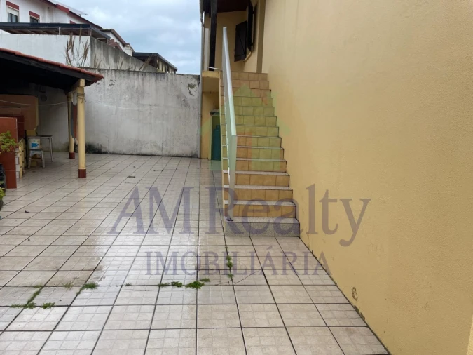 Moradia T3 para Venda em Peniche Foto 31