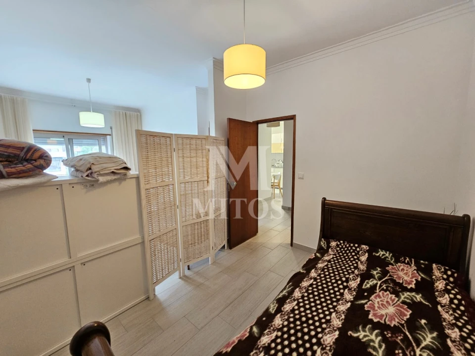 Apartamento T1 para Arrendamento em Darque Foto 10