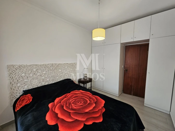 Apartamento T1 para Arrendamento em Darque Foto 6