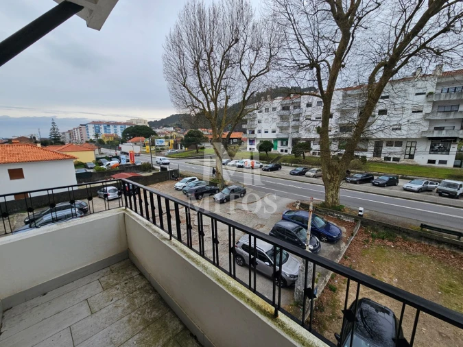 Apartamento T1 para Arrendamento em Darque Foto 8