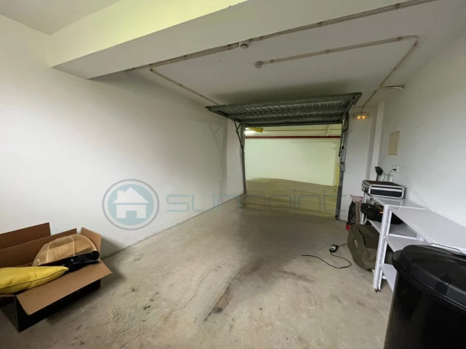 Garagem para Venda em Luz Foto 3