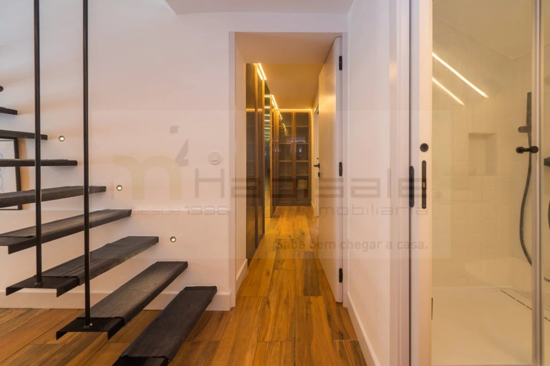 Apartamento T4 para Venda em Queluz e Belas Foto 12