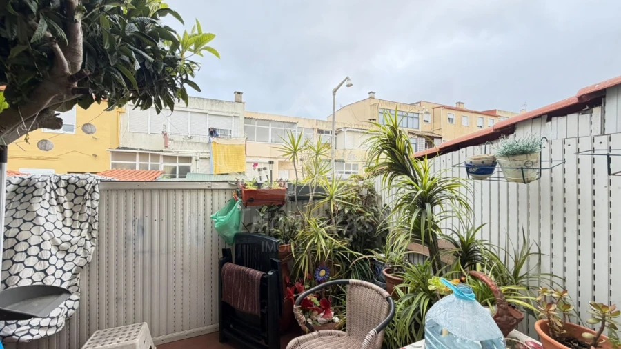 Moradia T3 para Venda em Camarate, Unhos e Apelação Foto 14