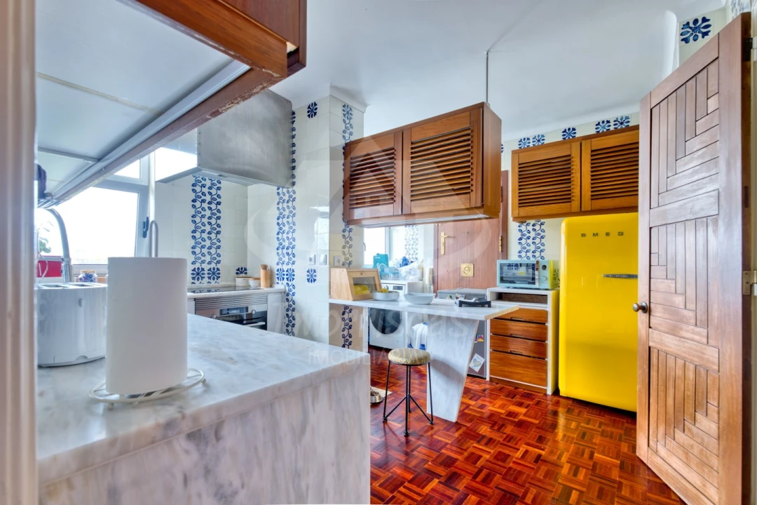 Apartamento T5 para Venda em Olivais Foto 17