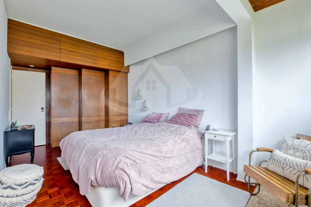 Apartamento T5 para Venda em Olivais Foto 33