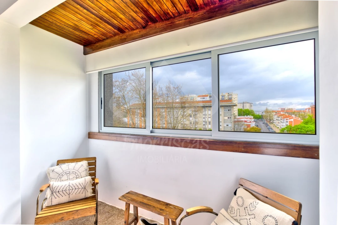 Apartamento T5 para Venda em Olivais Foto 51