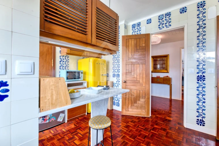 Apartamento T5 para Venda em Olivais Foto 12