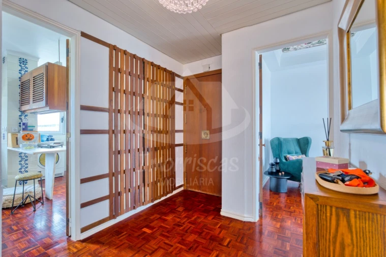 Apartamento T5 para Venda em Olivais Foto 15