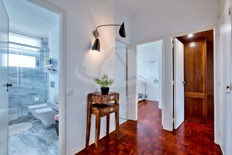 Apartamento T5 para Venda em Olivais Foto 25