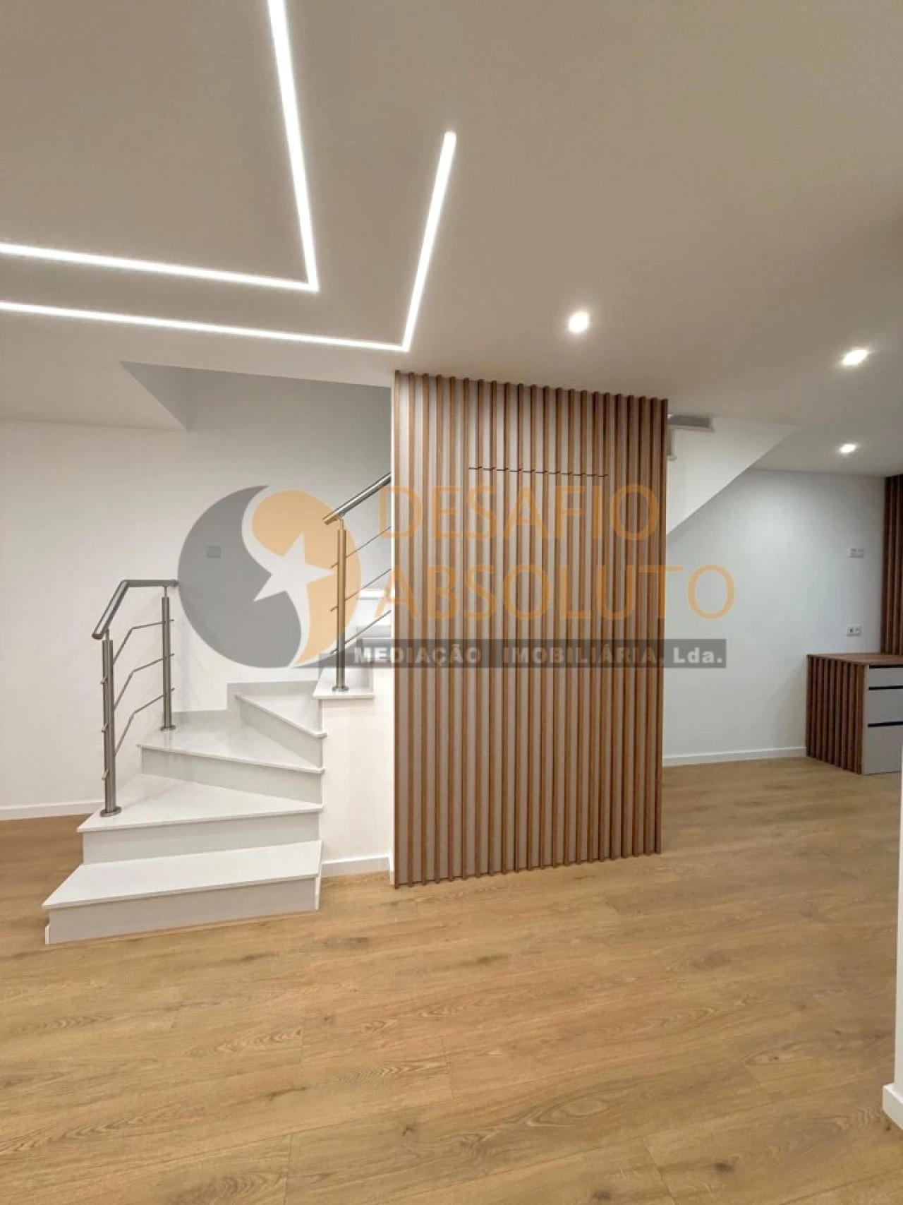 Moradia T3 para Venda em Quinta do Conde Foto 4