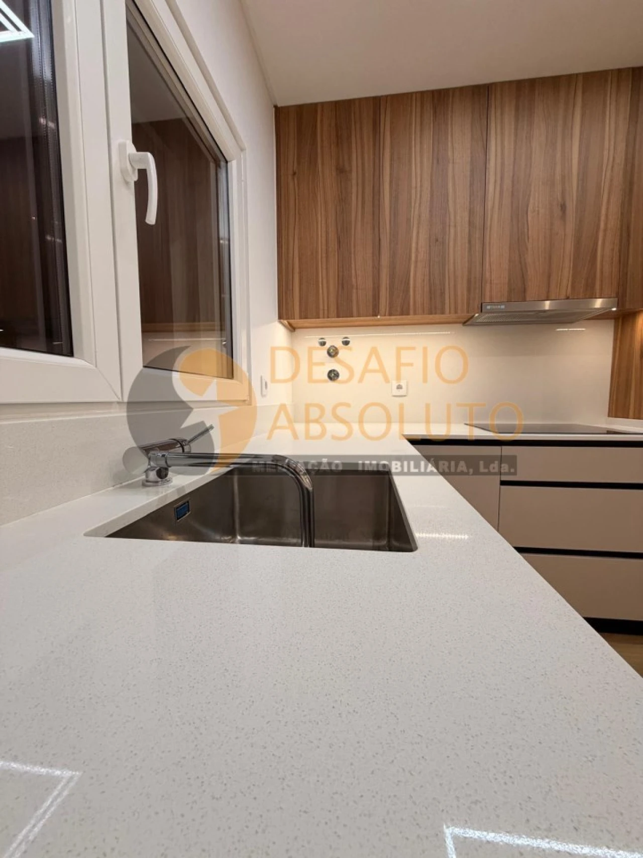 Moradia T3 para Venda em Quinta do Conde Foto 9