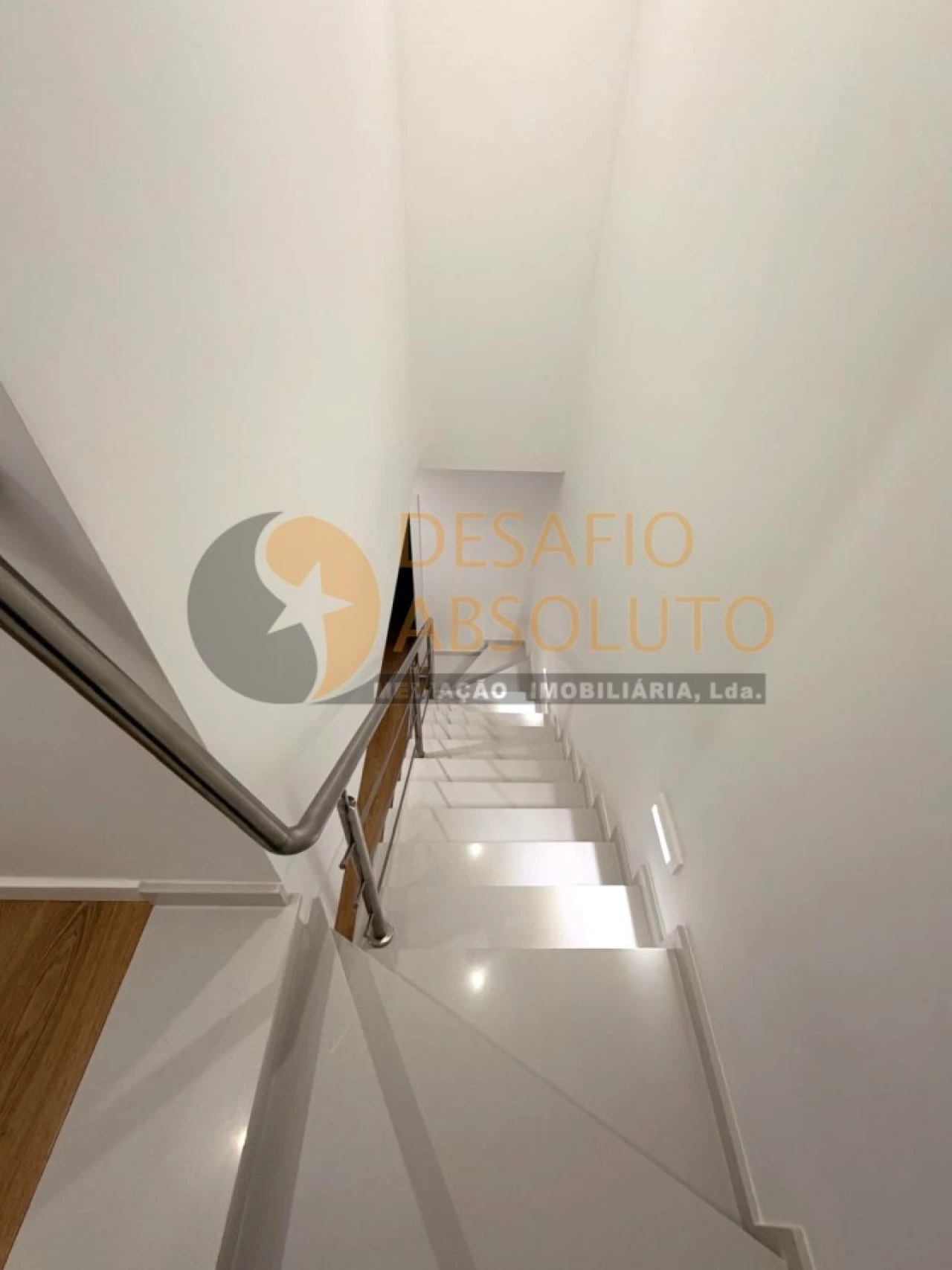 Moradia T3 para Venda em Quinta do Conde Foto 32