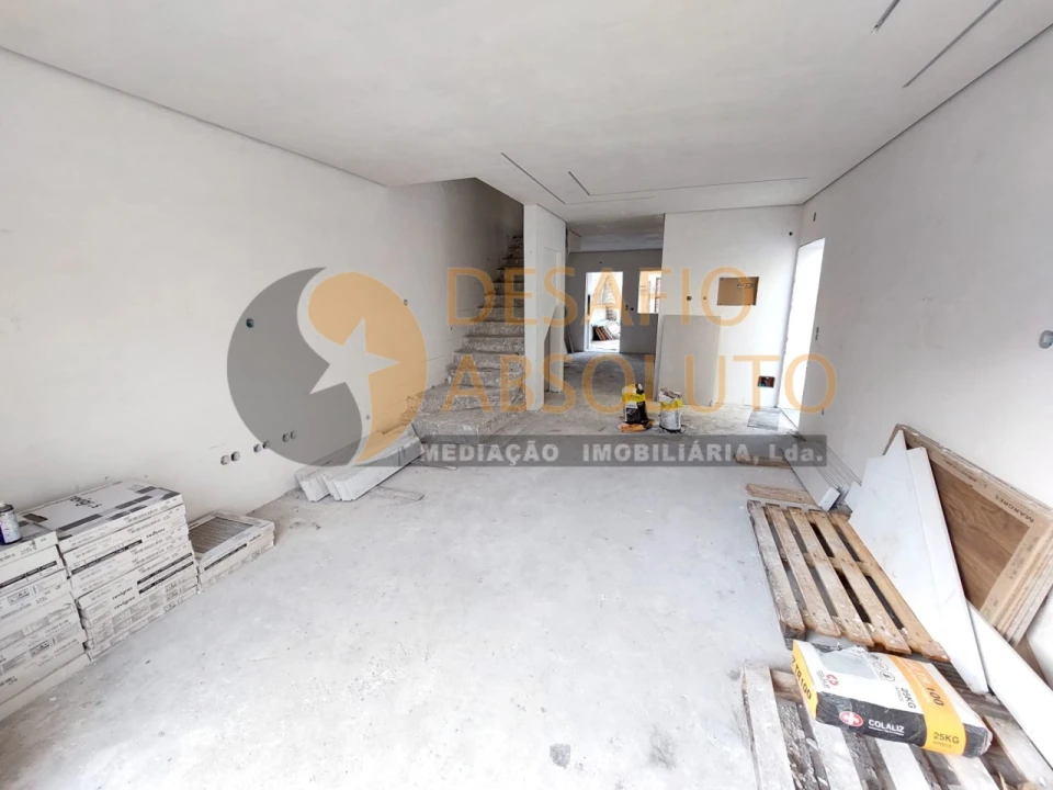 Moradia T3 para Venda em Quinta do Conde Foto 37