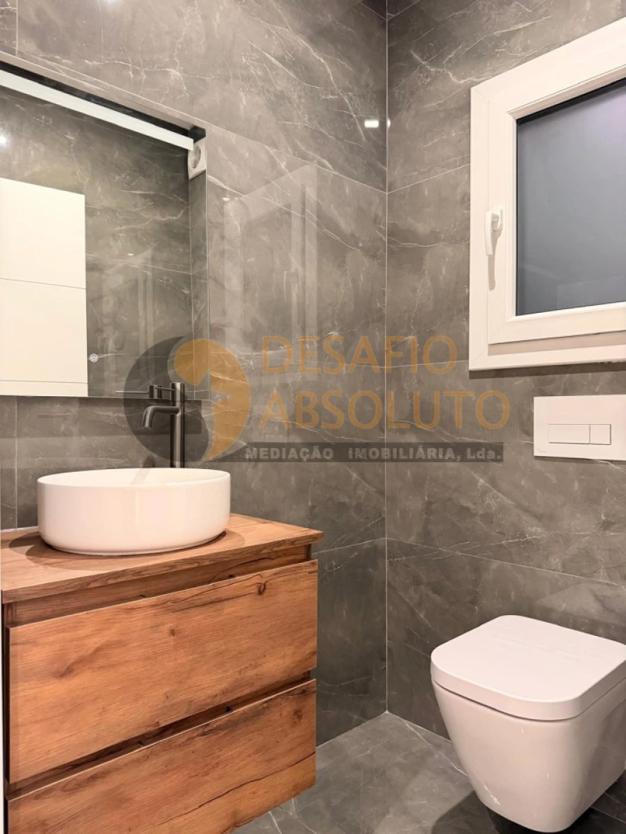 Moradia T3 para Venda em Quinta do Conde Foto 20