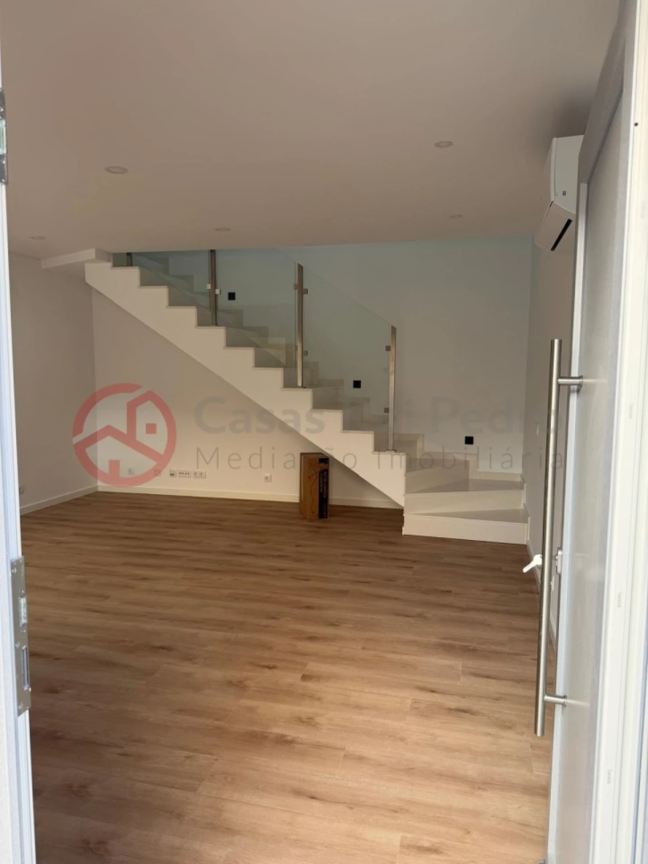 Moradia T3 para Venda em Fernao Ferro Foto 28