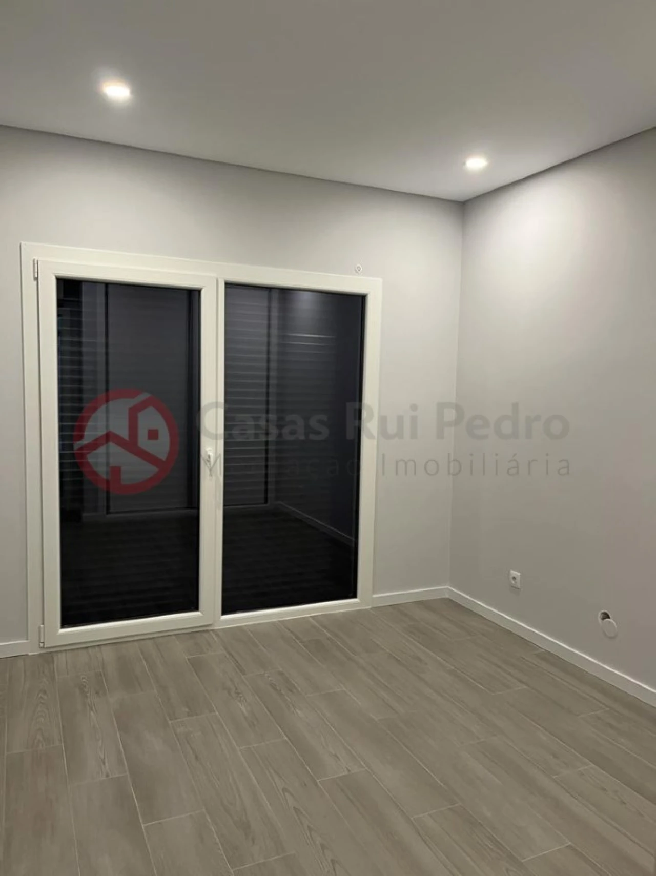 Moradia T3 para Venda em Fernao Ferro Foto 13