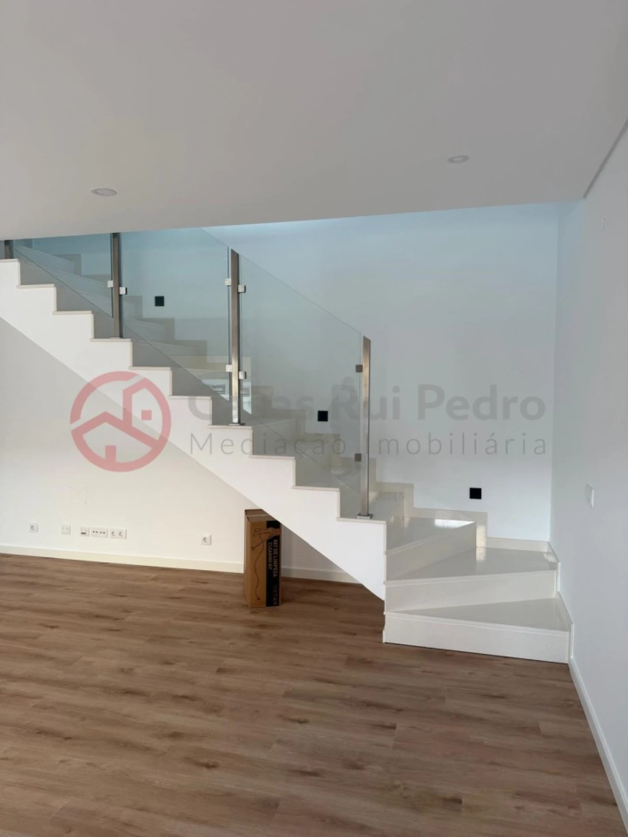 Moradia T3 para Venda em Fernao Ferro Foto 27