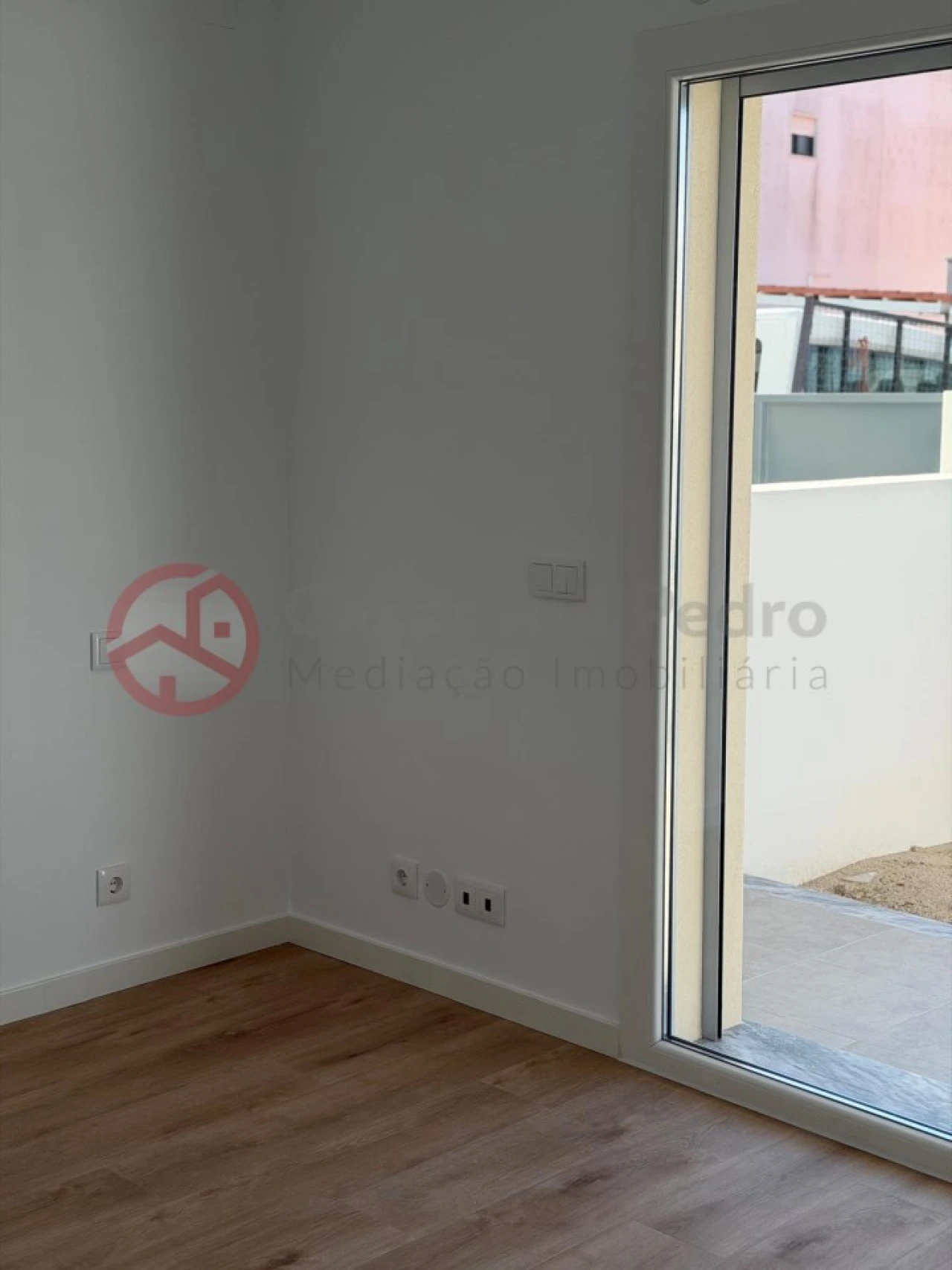 Moradia T3 para Venda em Fernao Ferro Foto 29