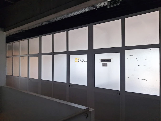 Armazém para Venda em Touguinha e Touguinhó Foto 17