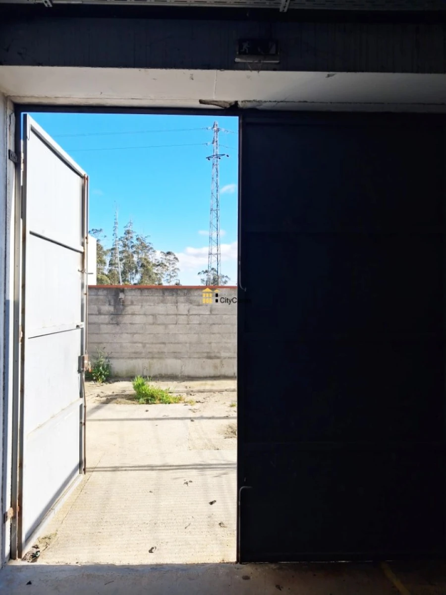 Armazém para Venda em Touguinha e Touguinhó Foto 21