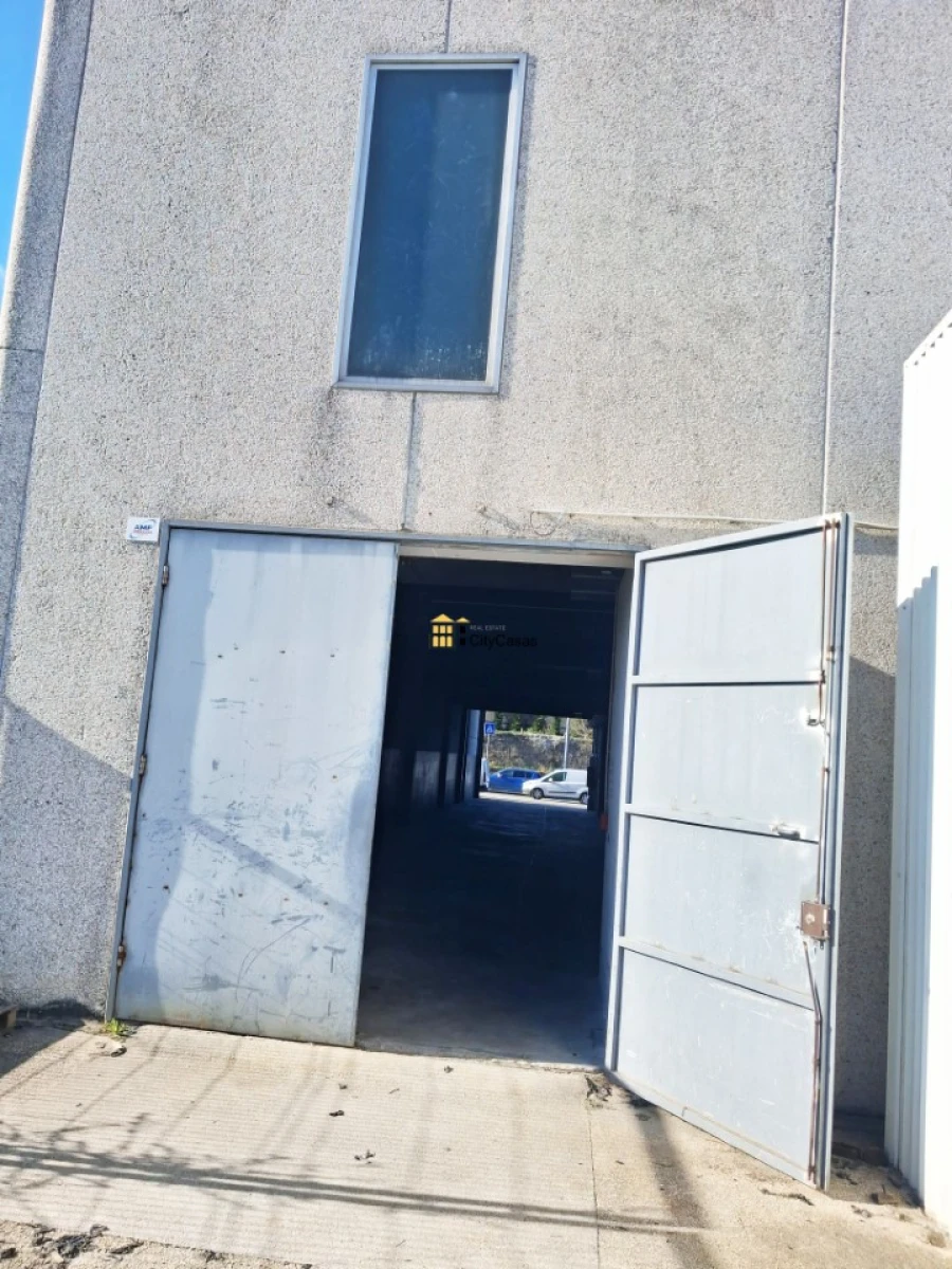 Armazém para Venda em Touguinha e Touguinhó Foto 22