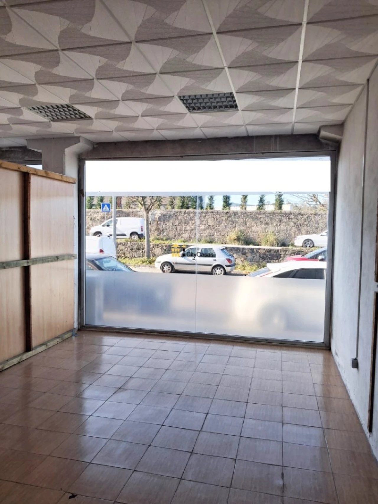 Armazém para Arrendamento em Touguinha e Touguinhó Foto 3