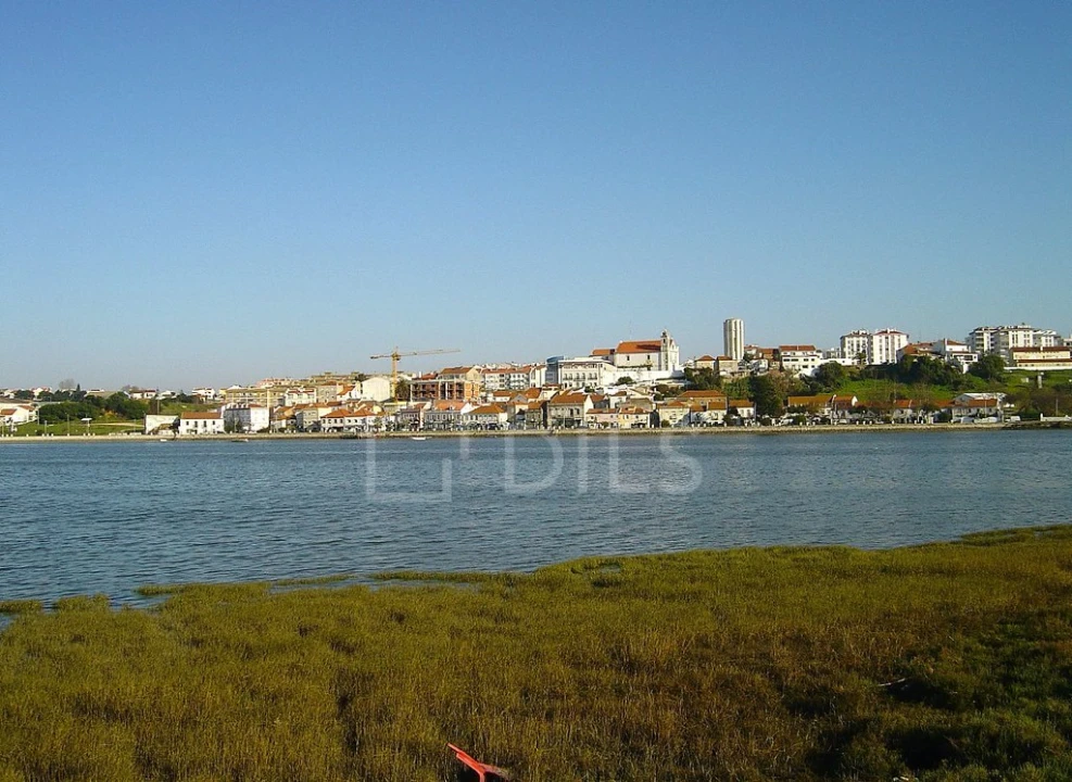 Apartamento T3 para Venda em Seixal, Arrentela e Aldeia de Paio Pires Foto 14