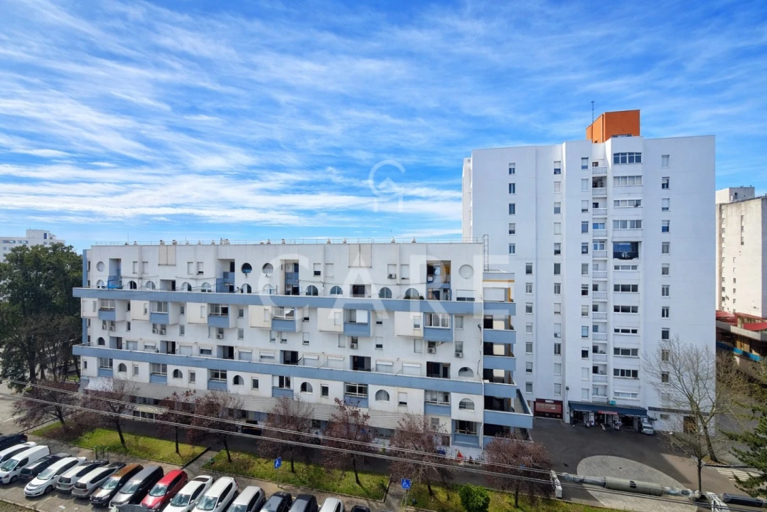 Apartamento T3 para Venda em Marvila Foto 6