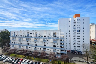 Apartamento T3 para Venda em Marvila