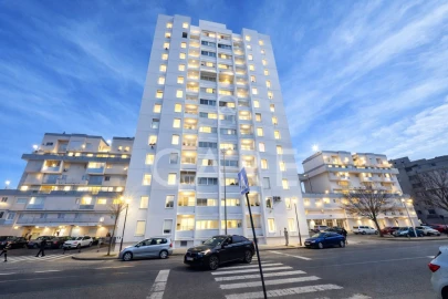 Apartamento T3 para Venda em Marvila