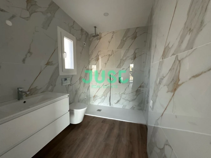 Apartamento T1 para Venda em Fernao Ferro Foto 11