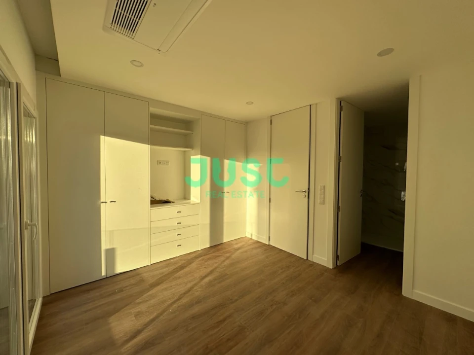 Apartamento T3 para Venda em Fernao Ferro Foto 10