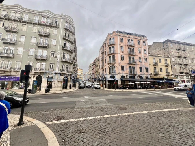 Apartamento T2 para Venda em Arroios Foto 14