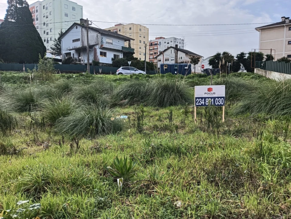 Terreno para Venda em Eixo e Eirol Foto 21